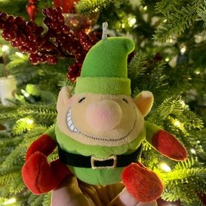 HALLMARK 2011 SOUND ORNAMENT ~ SILLY SOUNDS ELF